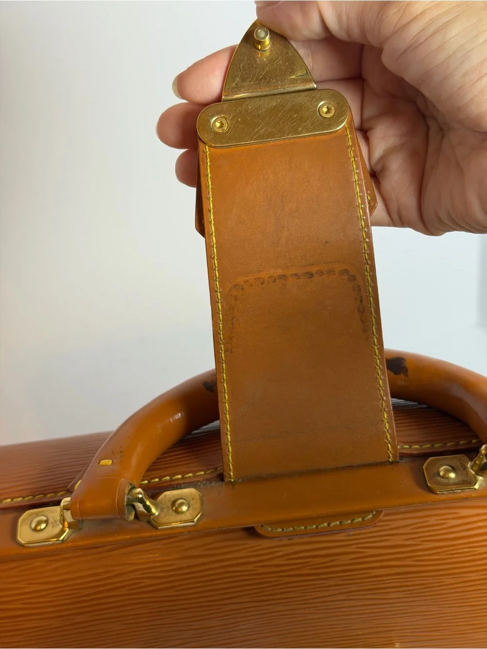 Louis Vuitton Epi Serviette Fermoir Cognac Brown Leather Business Briefcase